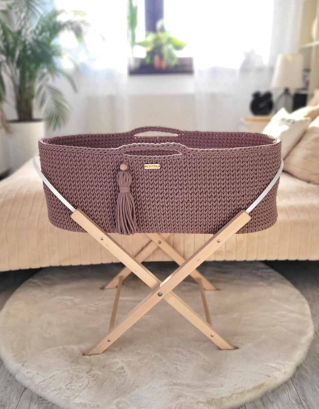 Moses basket BOHO Handmade with stand - mauve