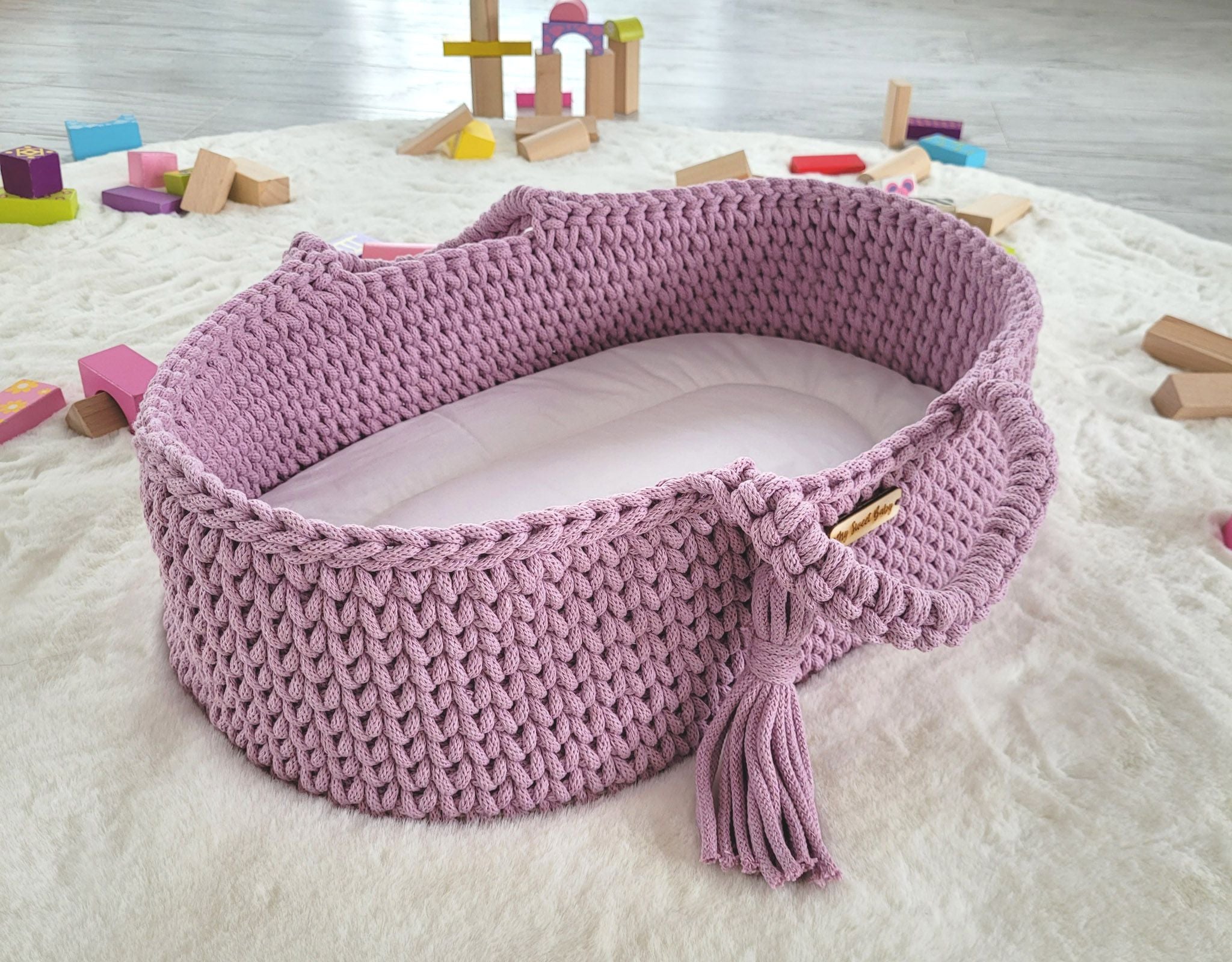 Moses basket BOHO cotton - doll carrier - lavender
