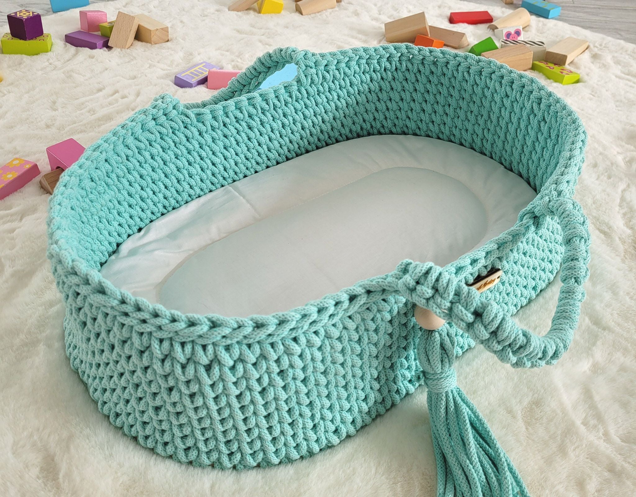 Moses basket BOHO cotton - doll carrier - mint