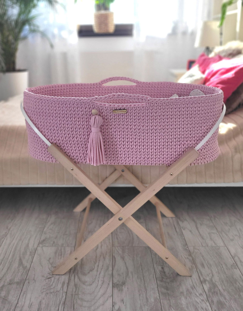 Moses basket BOHO Handmade with stand - pink