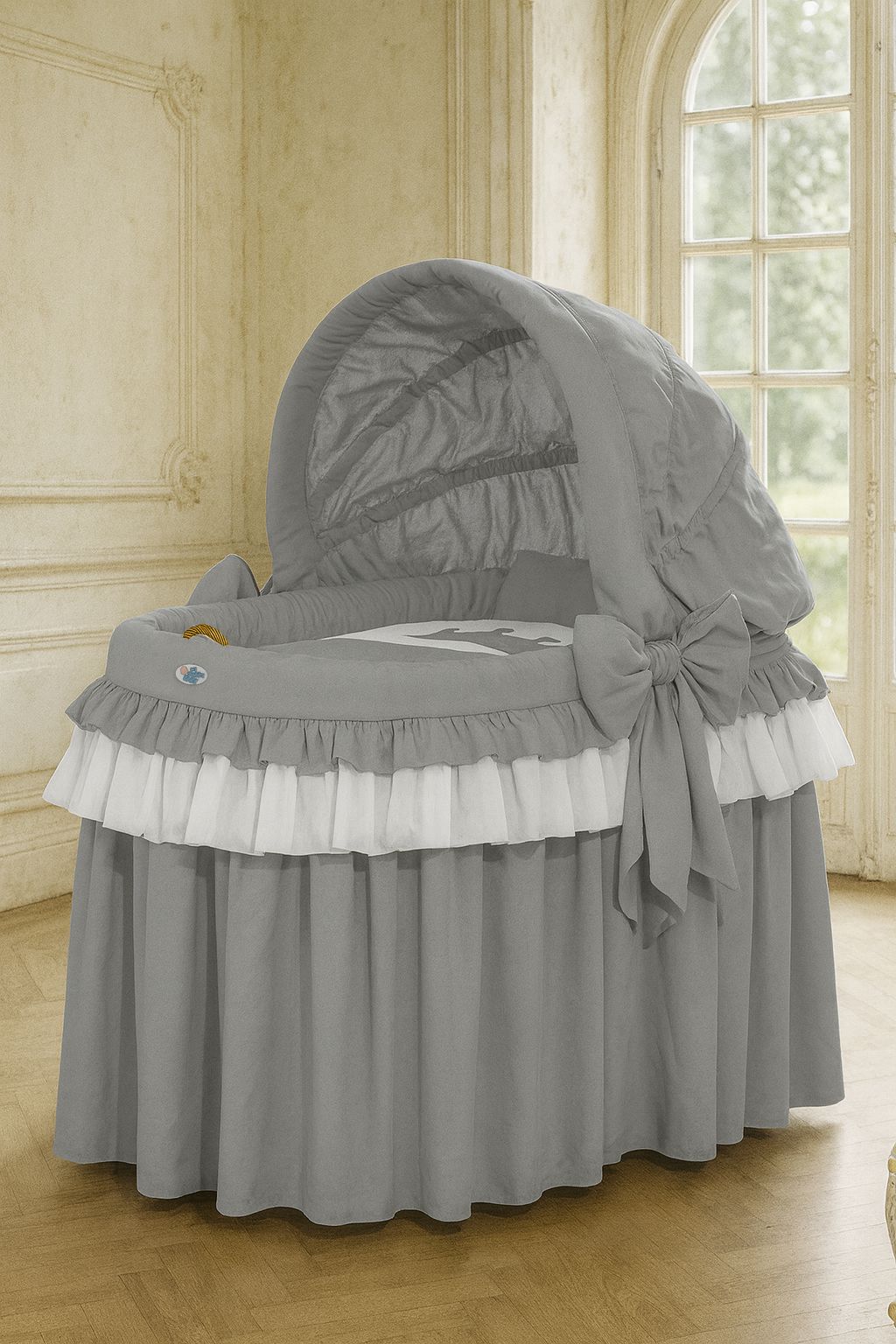 Moses Basket/Wicker hood crib- Little Prince anthracite