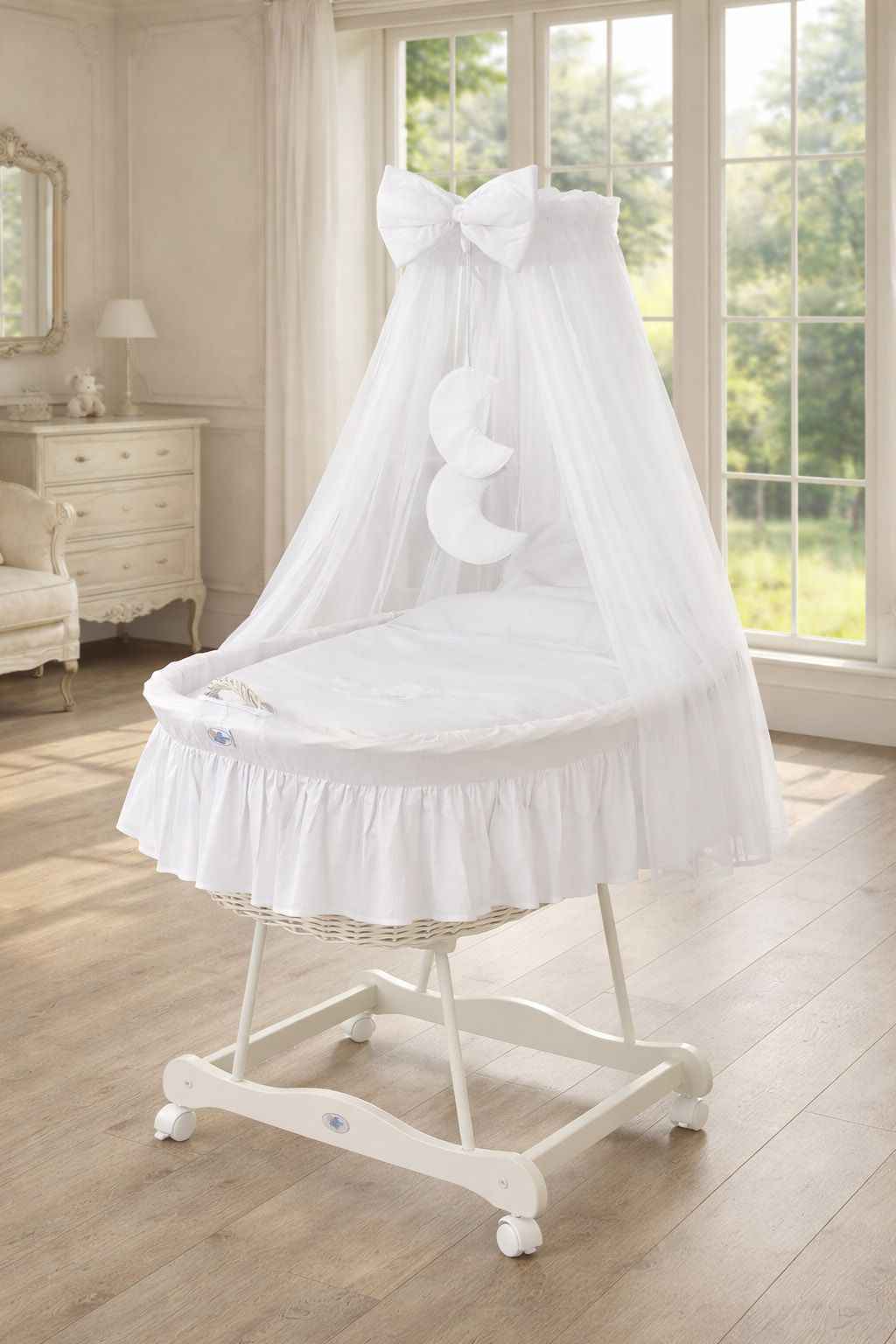 Moses Basket Wicker drape crib Good night - white + white bedding