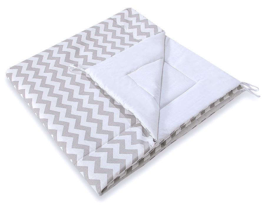 Teepee tent for kids + playmat + pillows + decorative feathers - Chevron grey