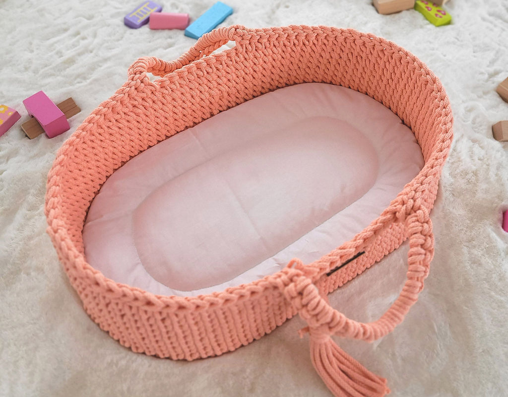 Moses basket BOHO cotton - doll carrier - peach