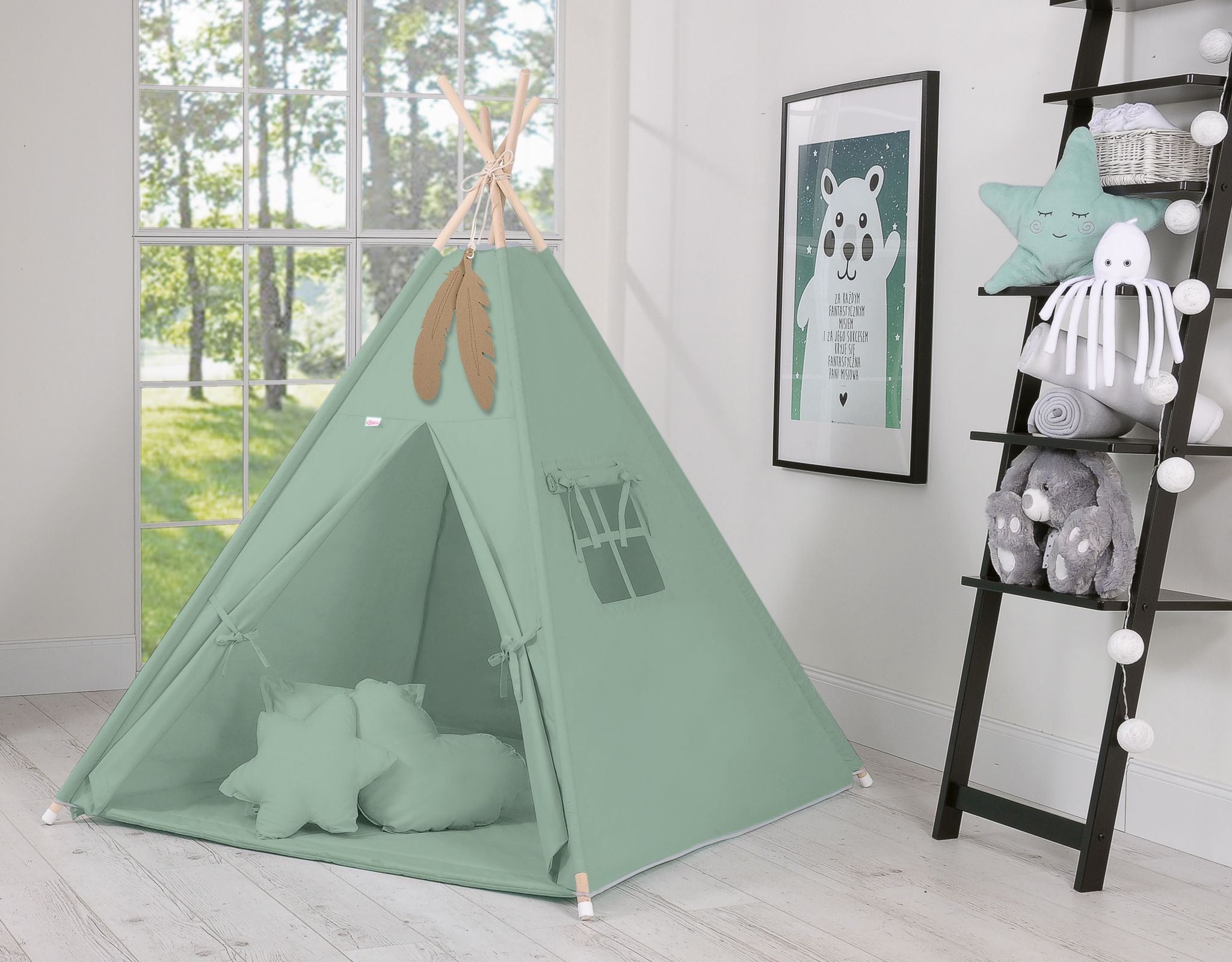 Teepee tent for kids + decorative feathers - pastel green