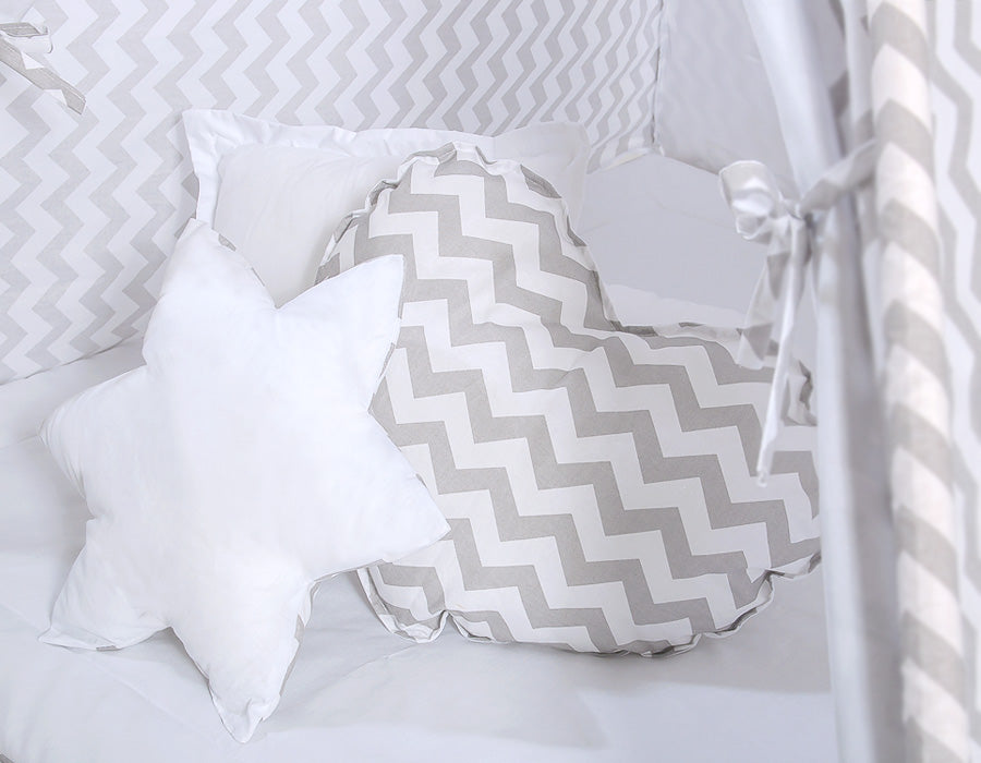 Teepee tent for kids + playmat + pillows + decorative feathers - Chevron grey