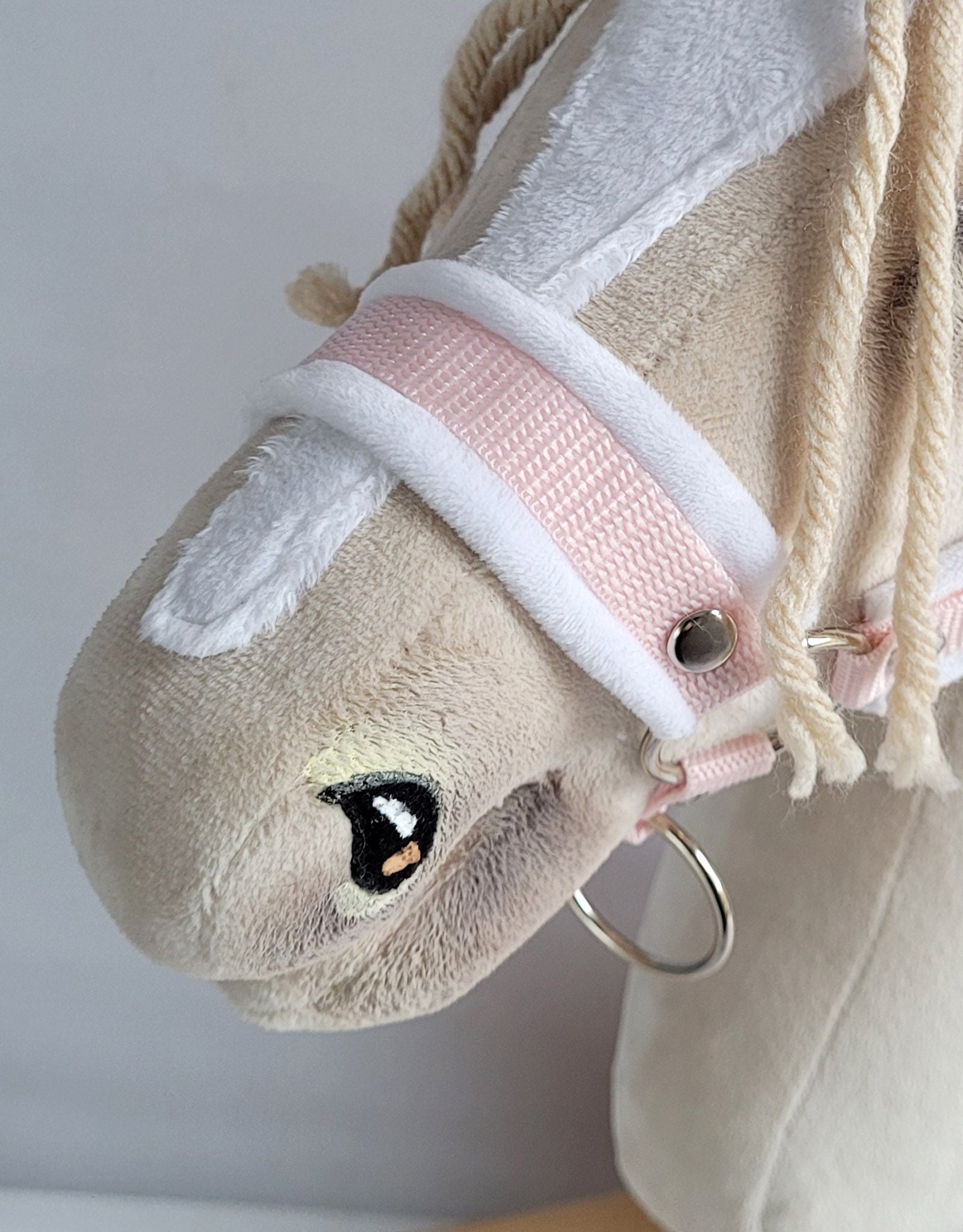 Set for Hobby Horse: the halter A3 with white furry + Tether made of cord - white-powder pink