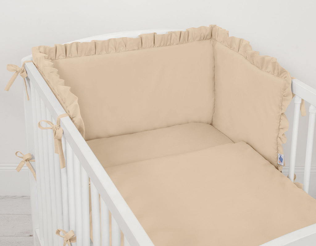 Universal baby bed bumper with frill - beige