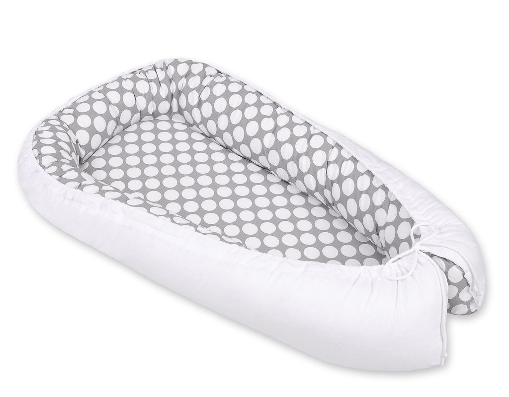 Baby nest double-sided Premium Cocoon for infants BOBONO- white dots/white