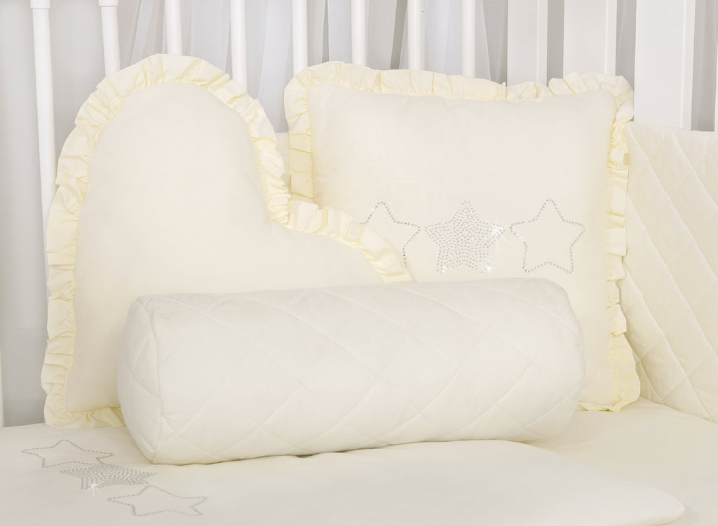 Dekoracyjna poduszka serce - cream
