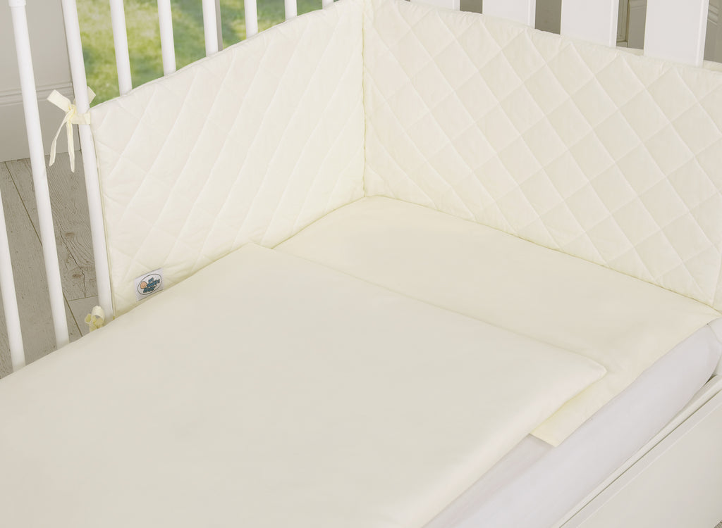 Universal bumper peaked - cream