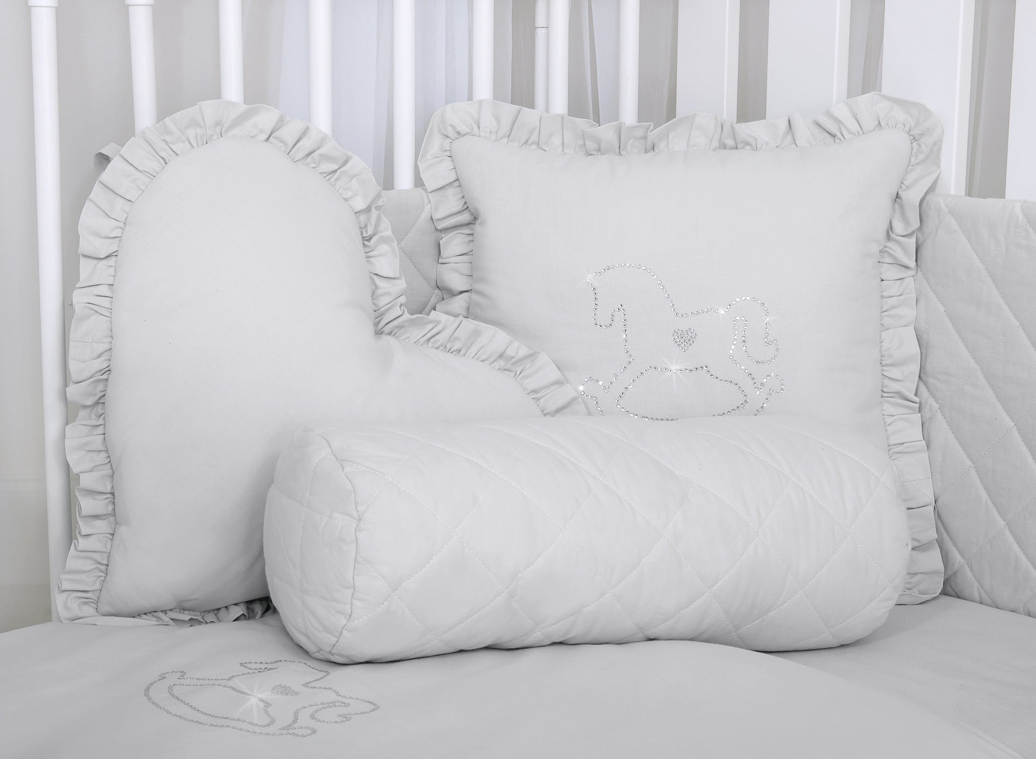 Decorative heart pillow - gray