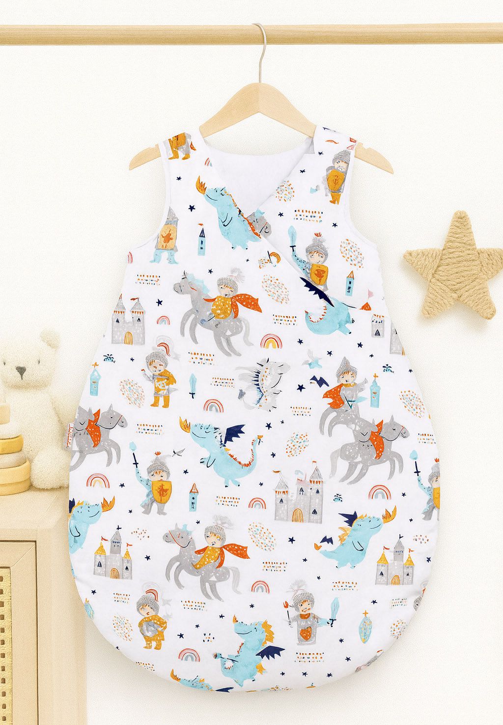 Cotton sleeping bag for children, size M, 3-12 months, TOG 2.5, all-season - knights and dragons