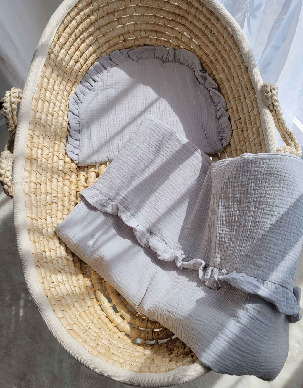 Duvet and a flat pillow MUSLIN with a frill- 2pcs set - grey