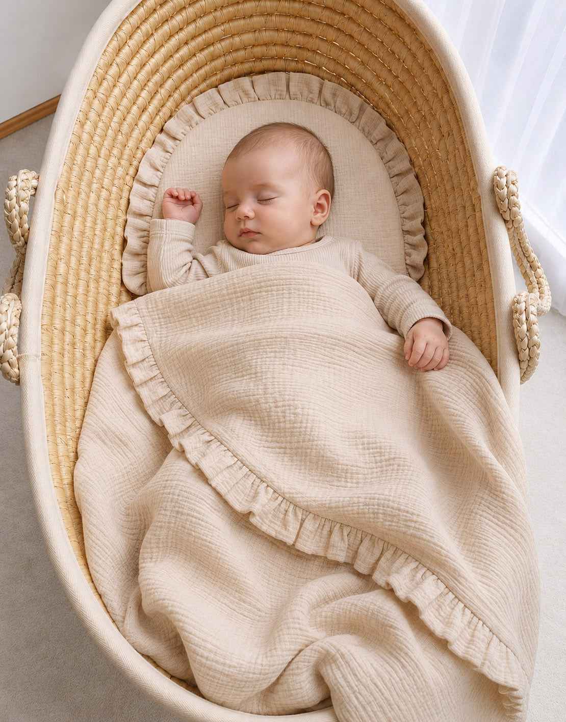 Duvet and a flat pillow MUSLIN with a frill- 2pcs set - cream