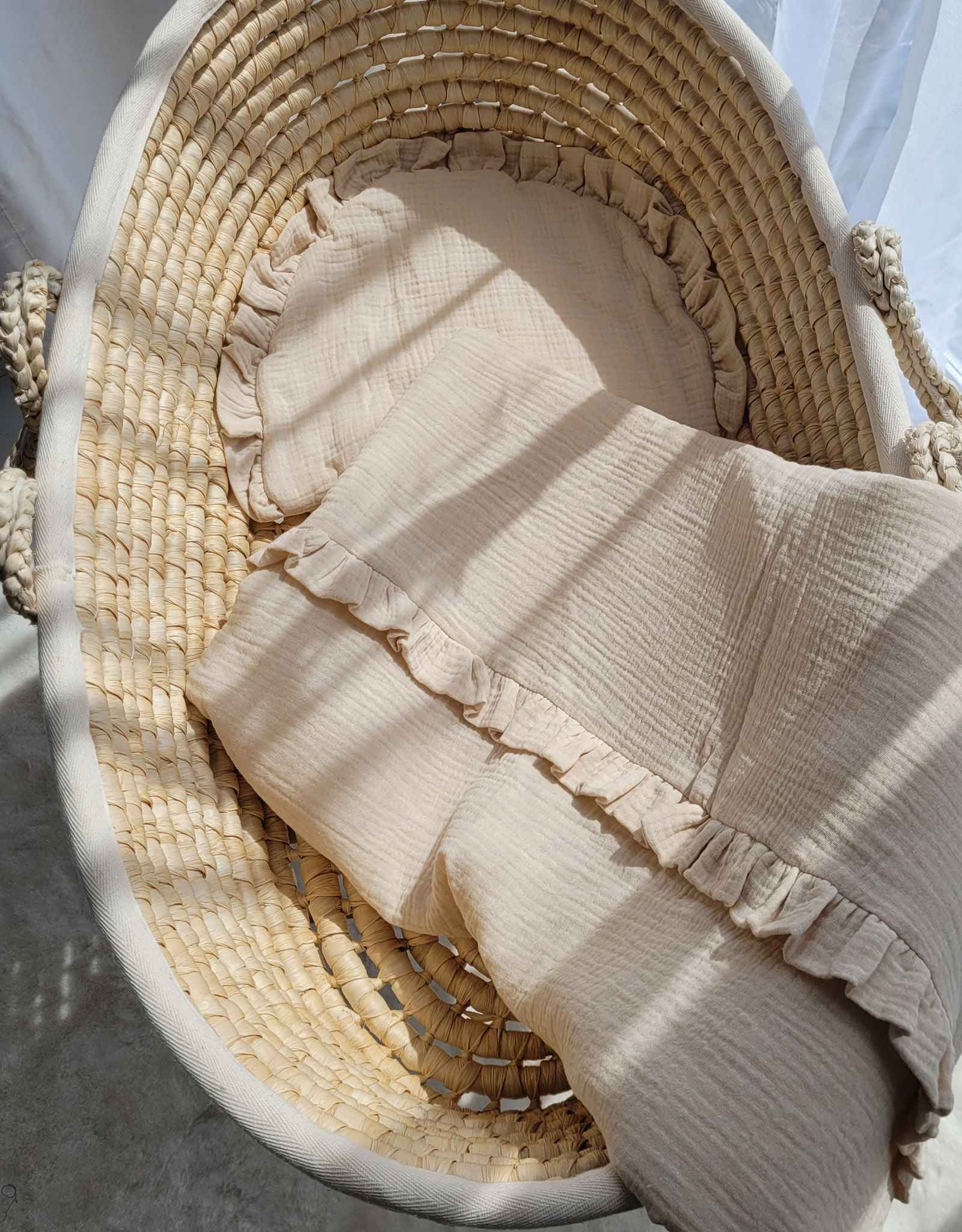 Duvet and a flat pillow MUSLIN with a frill- 2pcs set - cream