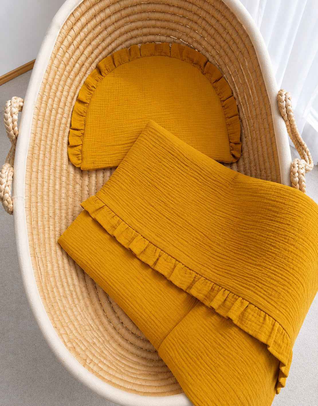 Duvet and a flat pillow MUSLIN with a frill- 2pcs set - honey-yellow