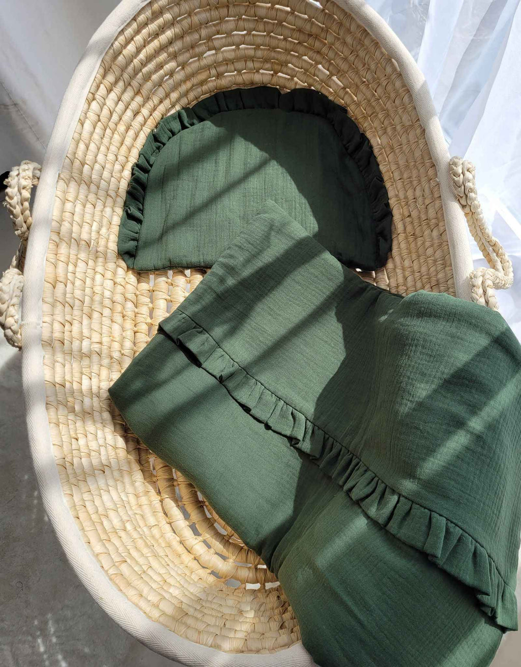 Duvet and a flat pillow MUSLIN with a frill- 2pcs set - forest green
