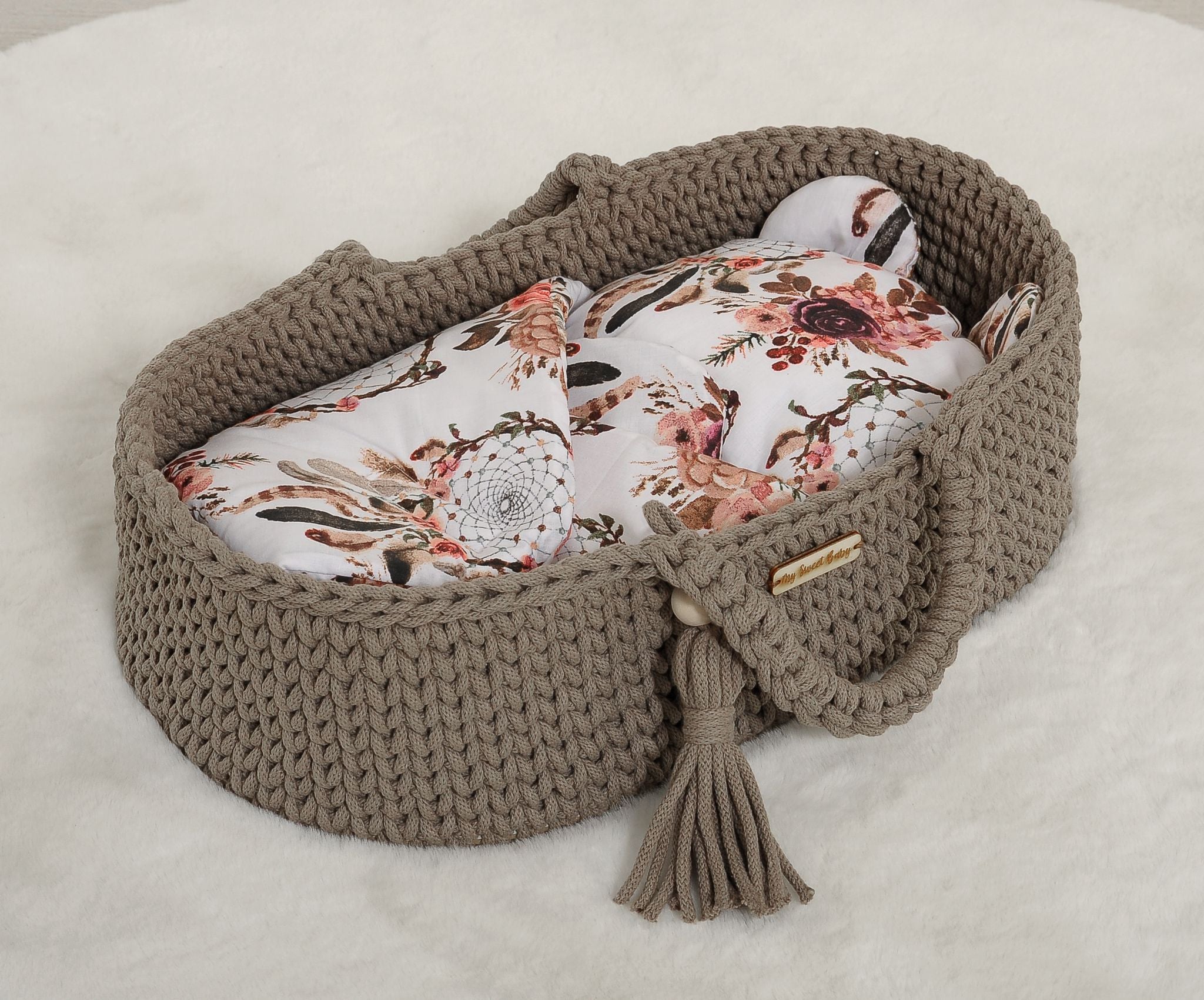 Doll's swaddling cone with pillow - flower dream catchers