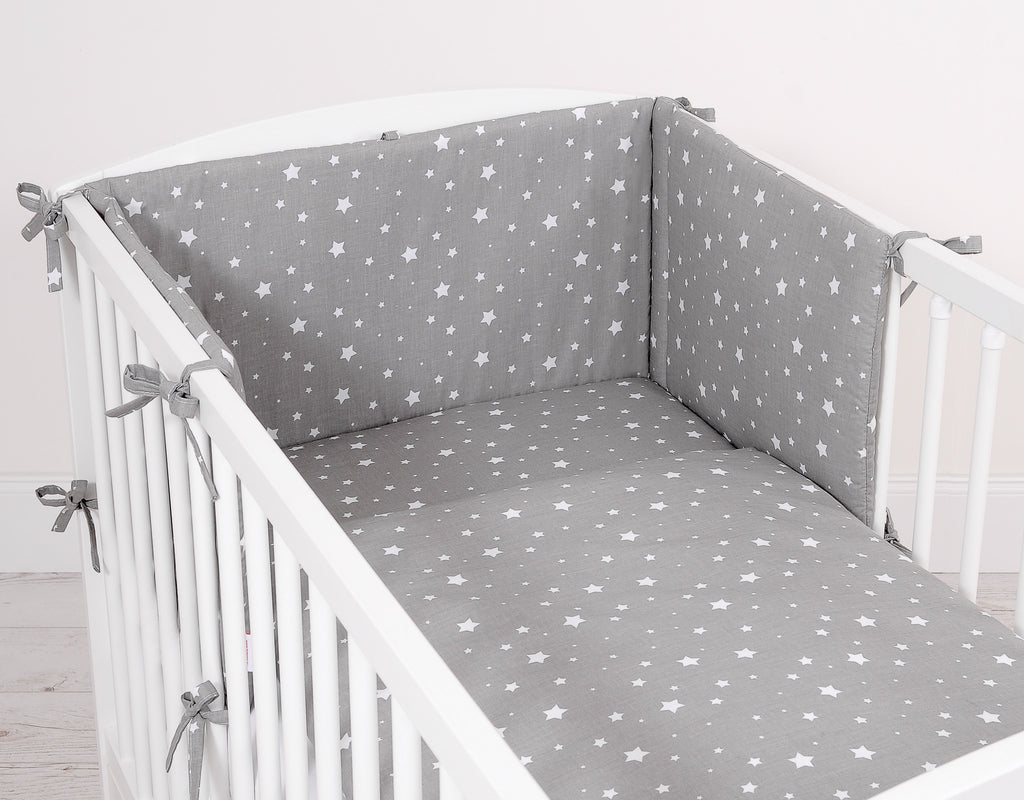 Universal bumper for cot - mini stars white