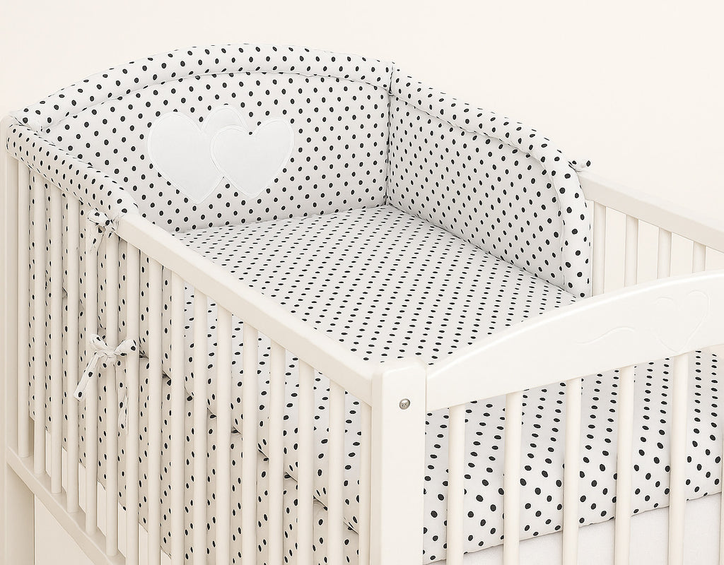 Universal crib rail bumper – Hearts black dots on white