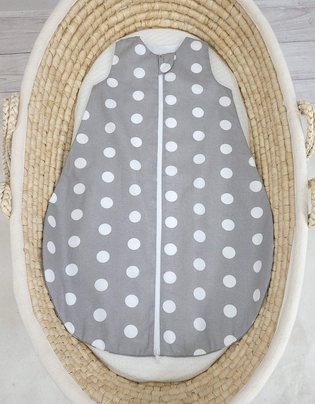 Cotton baby sleeping bag S 0-6 months for summer TOG 1.0 - polka dots on grey