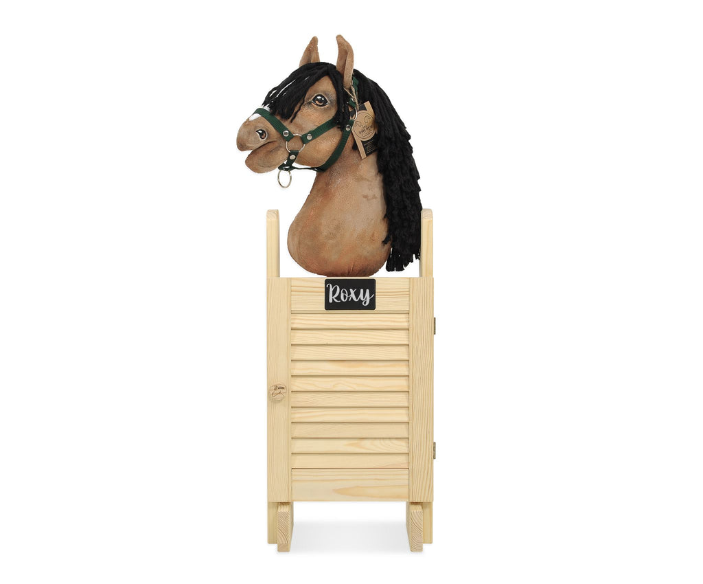 Large single Hobby Horse stable with door