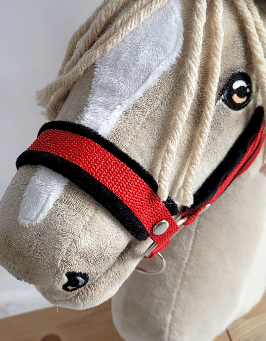 The adjustable halter for Hobby Horse A3 - red with black furry