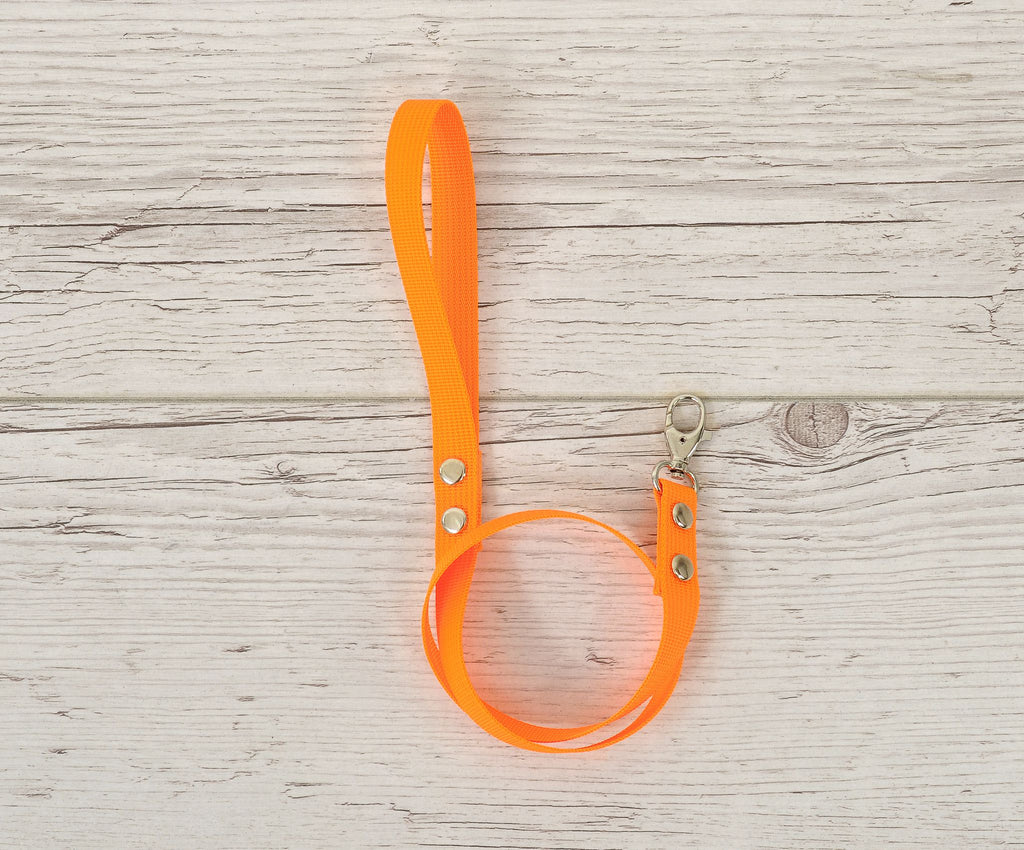 Tether for hobby horse made of webbing tape - neon orange