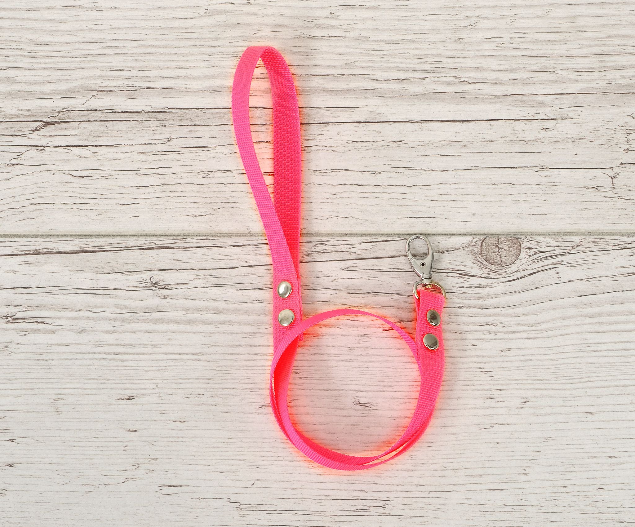 Tether for hobby horse made of webbing tape - neon pink