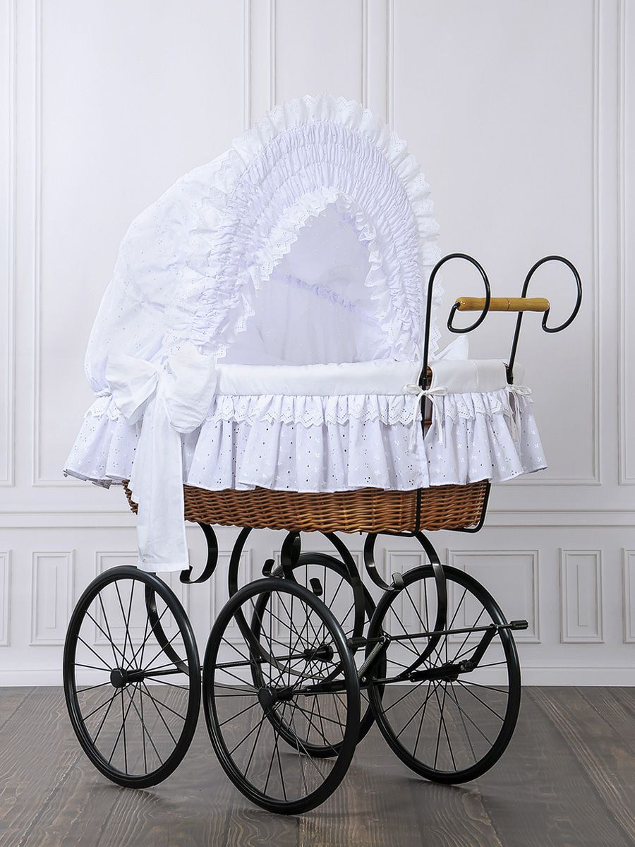 Moses Basket Wicker hood crib Retro wicker crib Charlotte - natural + white bedding