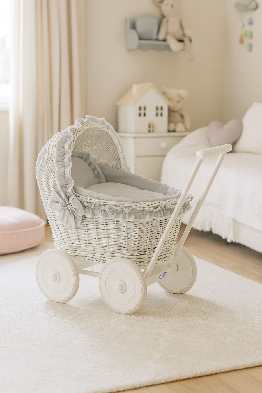 Wicker doll pushchairwhite  with grey bedding and soft padding CHIARA