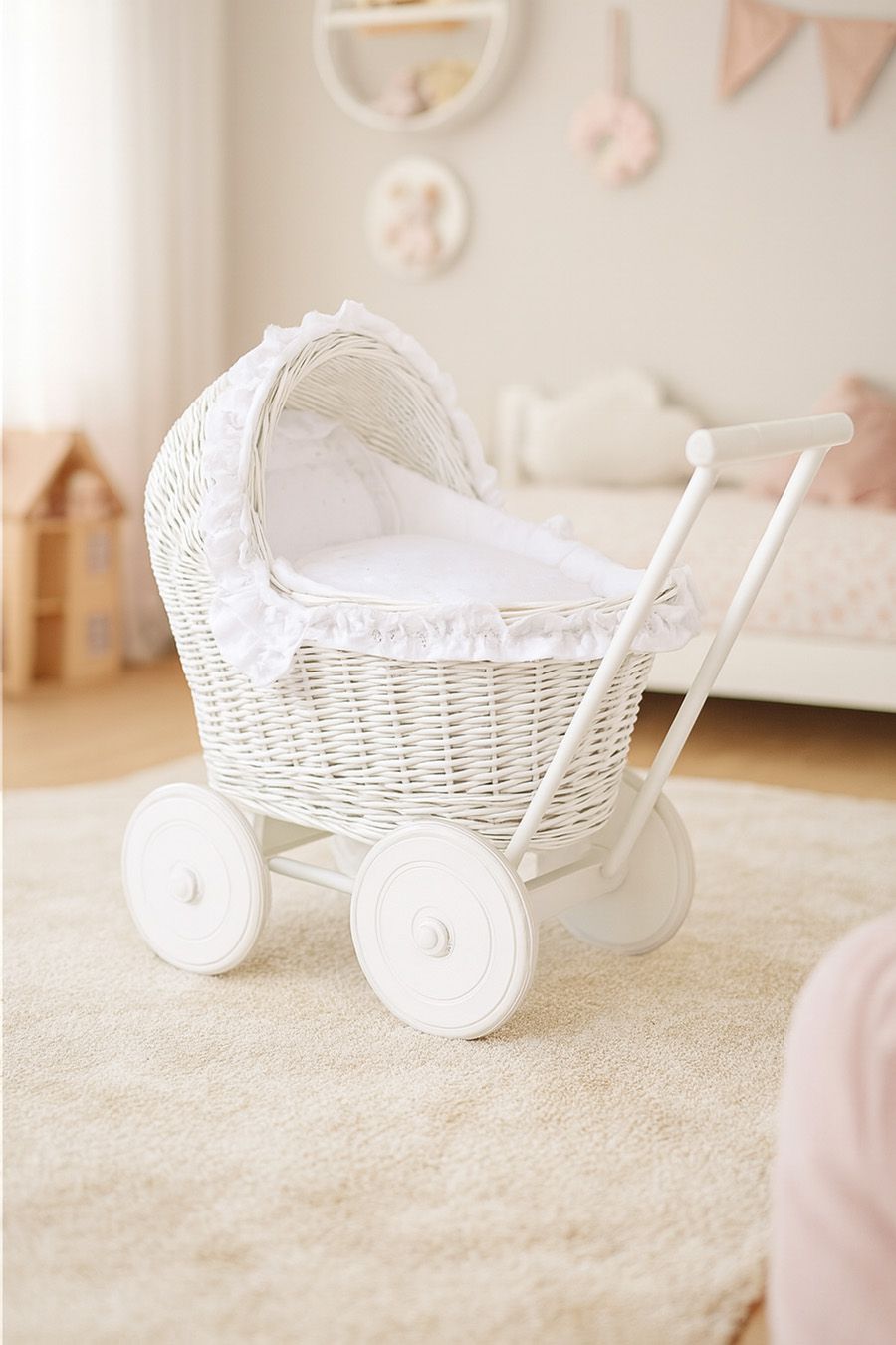 Wicker doll pushchair with bedding and soft padding AURORA - white