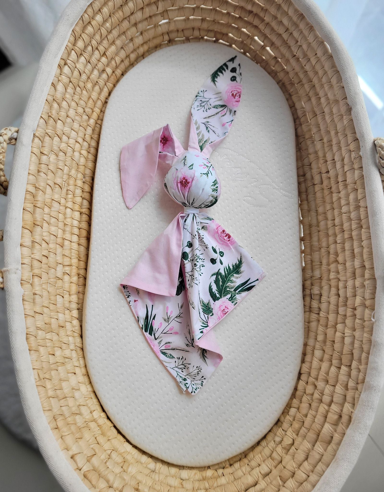 DOUDOU Soft cosy cuddly bunny blanket in cotton - Pink peonies - pink