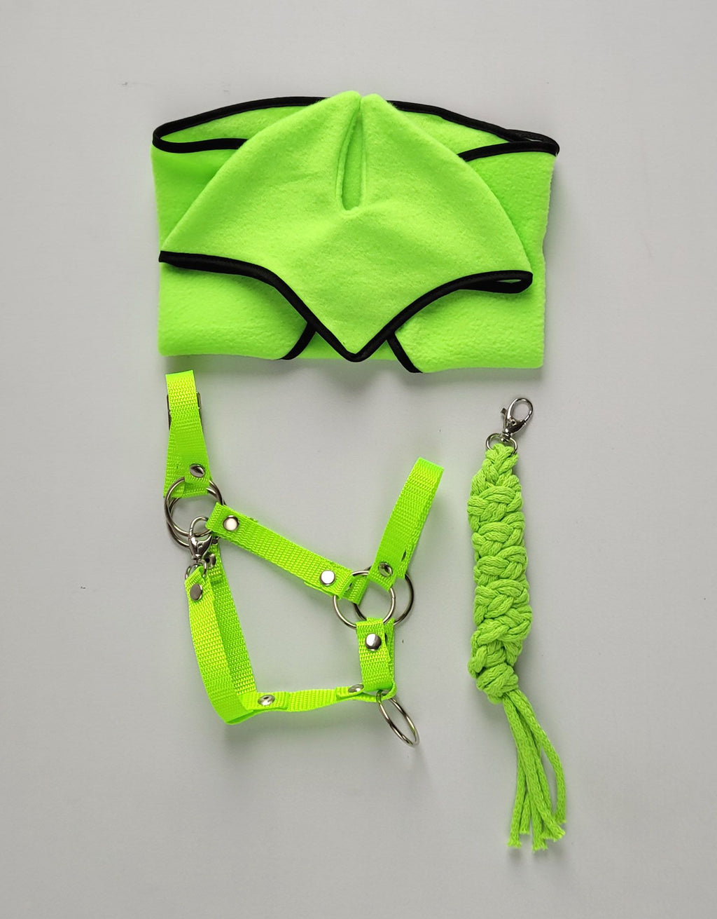Set for Hobby Horse A3: Fleece blanket + earmuffs - neon green